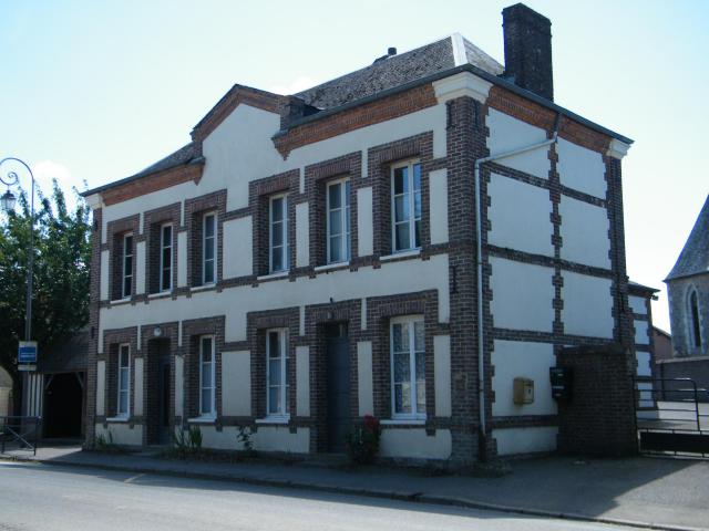 Sainte-Agathe d'Aliermont, Seine-Maritime, France, école