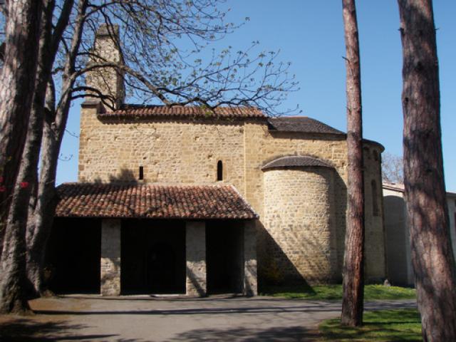 Eglise de Montgauch (XIIe)