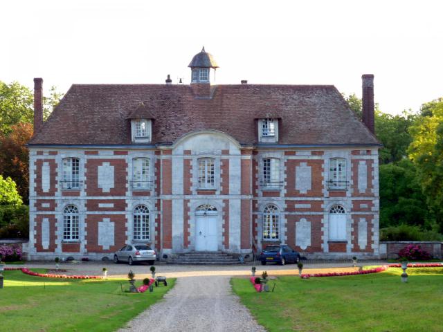 Cet édifice est répertorié dans la base Mérimée, base de données sur le patrimoine architectural français du ministère de la Culture, sous…