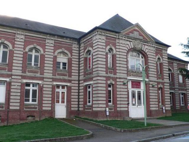 Forges-les-Eaux - Théatre municipal