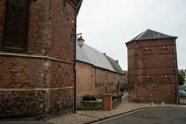 Eu - Rue de la Teinturerie - View North on L’ Hôtel-Dieu 1658