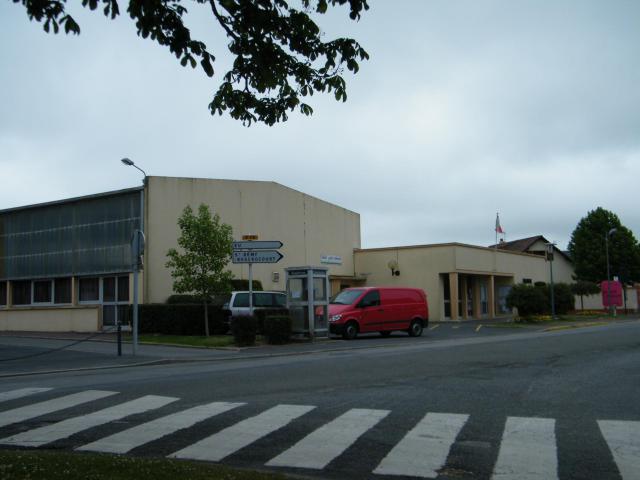 Mairie salle Etalondes (Seine-Maritime) France