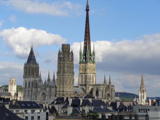 Cathédrale de Rouen, vue de l'Opéra de Rouen