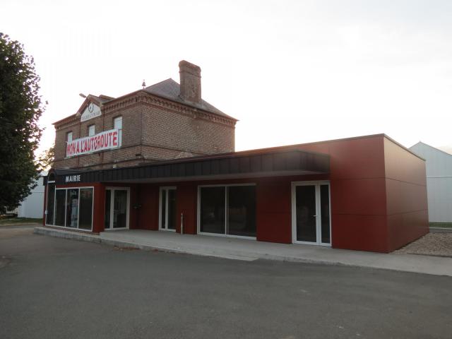 Mairie d'Ymare.