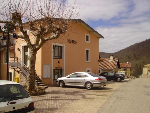 Mairie de Lesparrou (Ariège, France).
