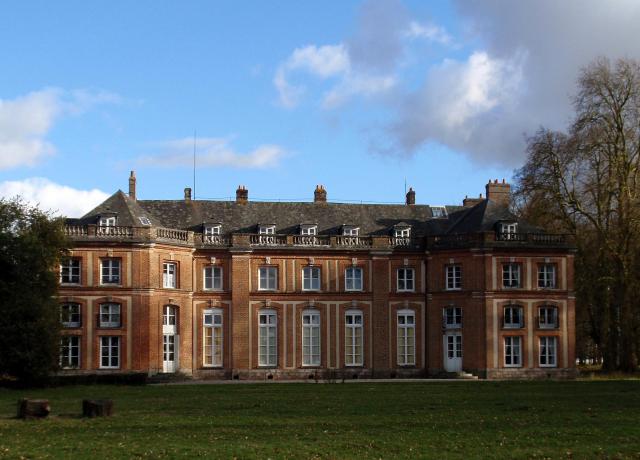 Tôtes (Seine-Maritime, France) Le château de Belloy.