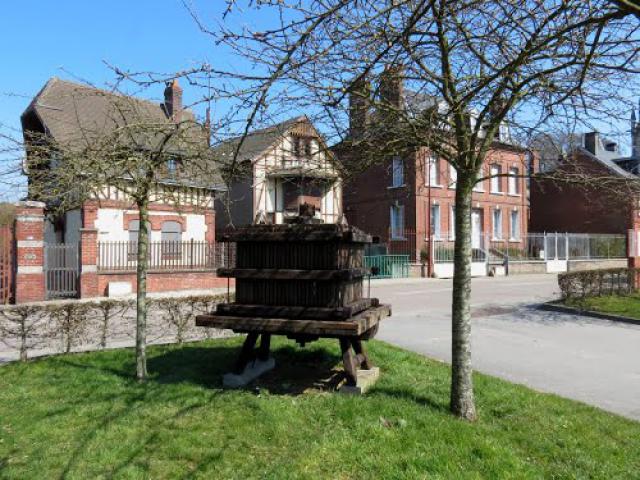 Auffay - Vieux pressoir