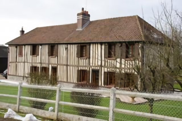 Maison typique a Gremonville