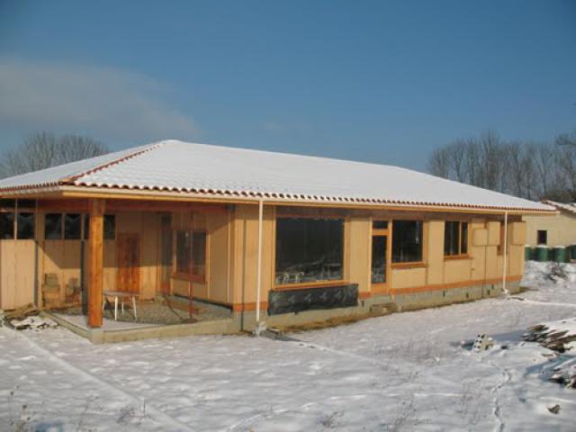 Palais en Paille (Susan & Peter)