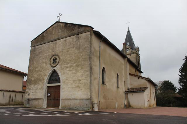 Église Saint-Pierre-aux-Liens de Marlieux.