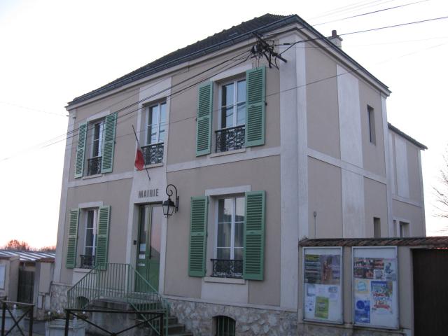 Mairie de Carnetin. (Seine-et-Marne, région Île-de-France).