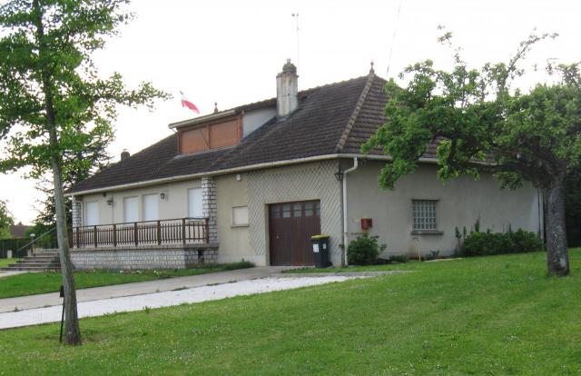 Mairie de Gouaix. (Seine-et-Marne, région Île-de-France).