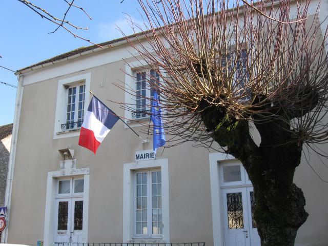 Mairie de Noisy-Rudignon. (Seine-et-Marne, région Île-de-France).