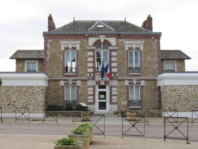 Mairie de Pommeuse (département de la Seine et Marne, région Île-de-France).