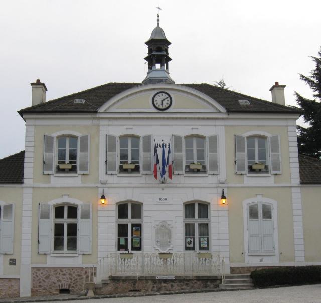 Mairie de Gouvernes. (Seine-et-Marne, région Île-de-France).