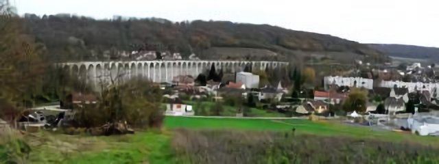 Longueville * vue sur le viaduc ferroviaire