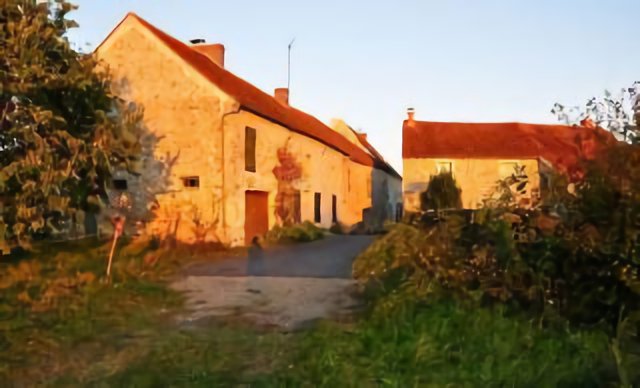 Hameau de Marlande au soleil couchant
