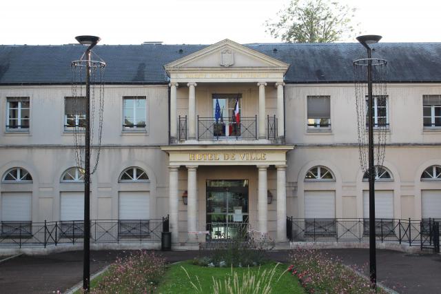 Hôtel de ville de Chelles, Seine-et-Marne.