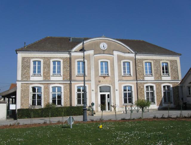 Mairie de Mareuil-lès-Meaux (Seine-et-Marne, région Île-de-France).
