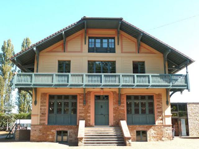 La Maison Suisse à Bréau