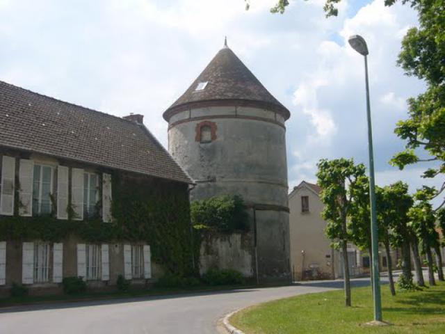pigeonnier à Coulommes (Seine-et-Marne)