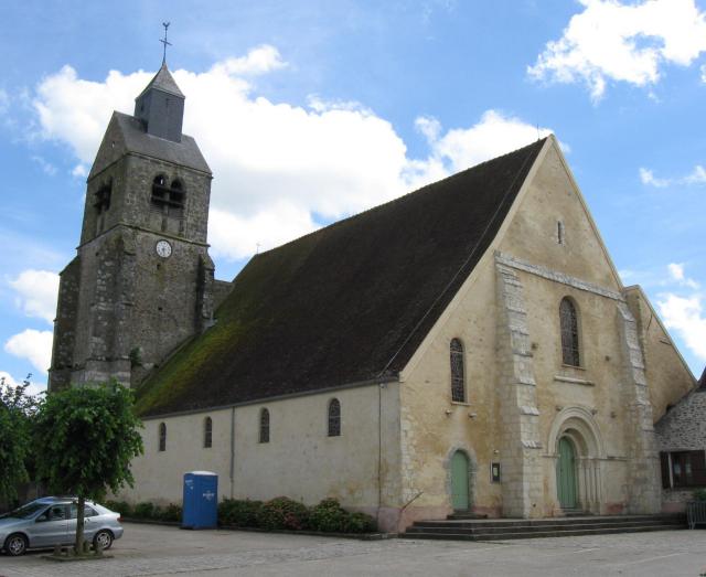 Église Saint-Pierre-et-Saint-Paul de Choisy-en-Brie. (Seine-et-Marne, région Île-de-France).