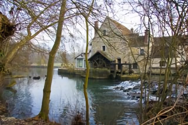 Varennes-Jarcy. Moulin à eau sur l'Yerres qui servit à moudre le grain jusqu'en 1922.