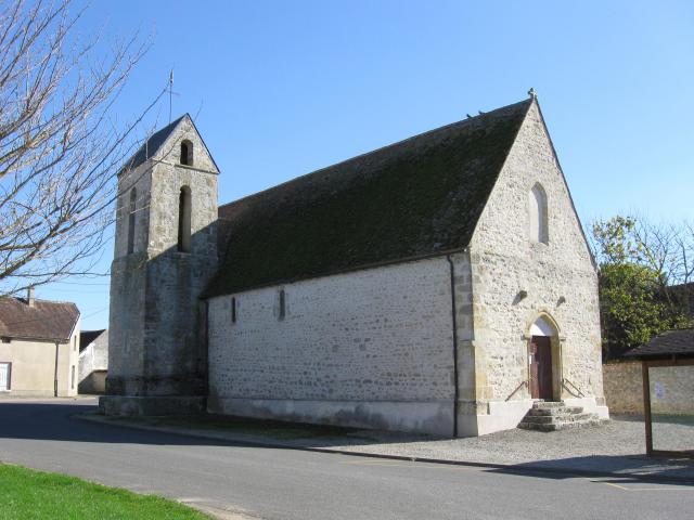 Église Saint-Michel de Maisoncelles-en-Gâtinais. (Seine-et-Marne, région Île-de-France).