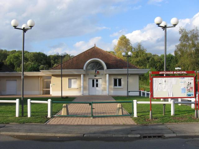 Mairie de Cuisy. (Seine-et-Marne, région Île-de-France).
