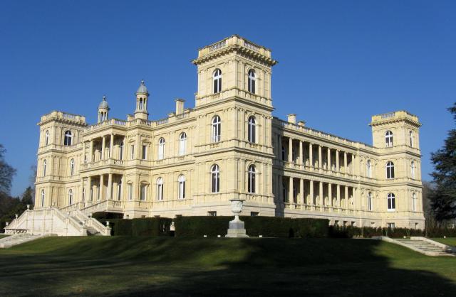 Le château de Ferrières-en-Brie (Seine-et-Marne, région Île-de-France).
