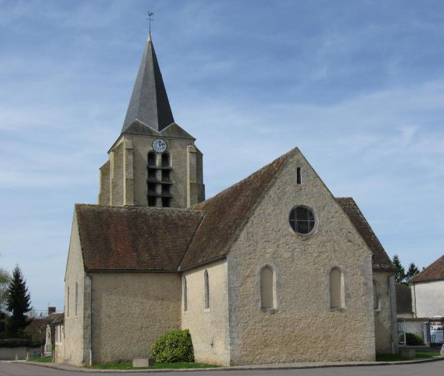 Église Saint-Pierre-et-Saint-Paul de Chaintreaux. (Seine-et-Marne, région Île-de-France).