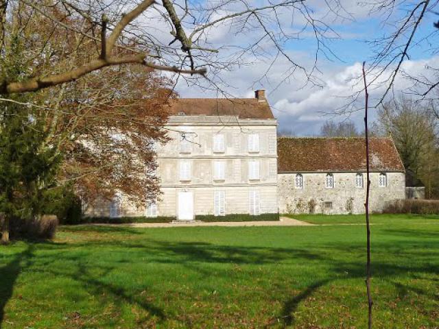 château et chapelle de Maillard à Beautheil