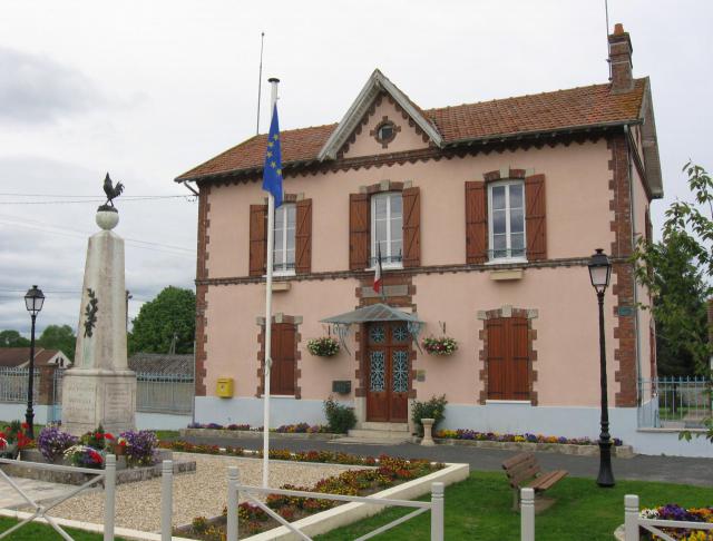 Mairie-école de Nonville. (département de la Seine et Marne, région Île-de-France).