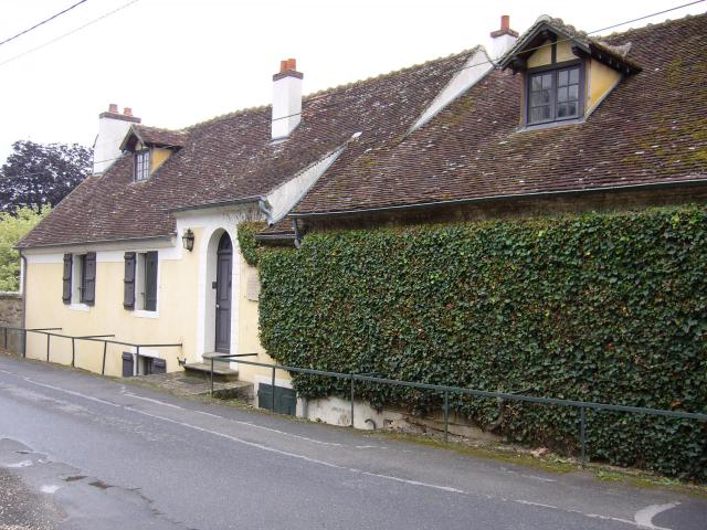 Maison de Pierre Mac Orlan à Saint-Cyr-sur-Morin