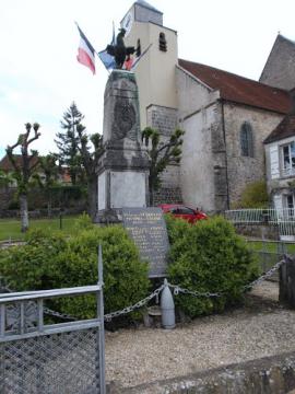 77-Verdelot Monument aux morts