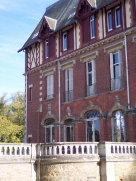 Chateau de Coubert
