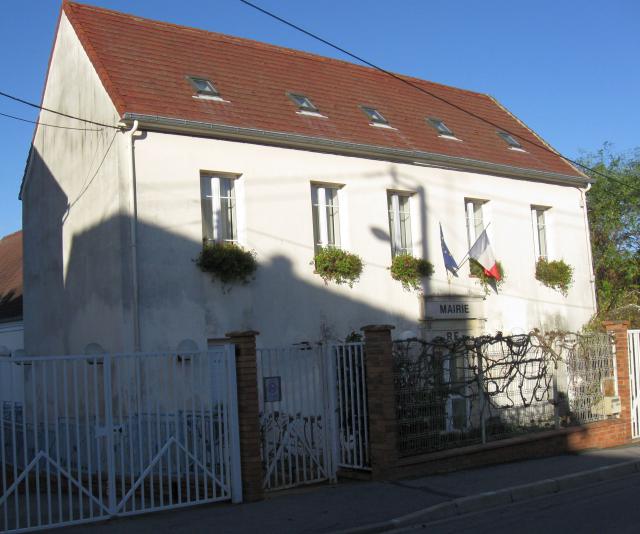 Mairie de Fublaines. (Seine-et-Marne, région Île-de-France).