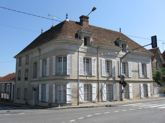 Mairie de St-Jean-les-Deux-Jumeau. (département de la Seine-et-Marne, région Île-de-France).