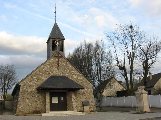 Église Saint-Marcel (Marcel de Chalon) de Croissy-Beaubourg. (Seine-et-Marne, région Île-de-France).