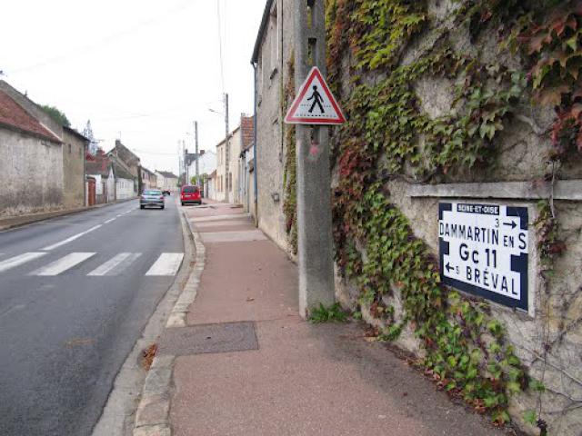 Plaque Michelin - Longnes, Yvelines, Ile-de-France, France