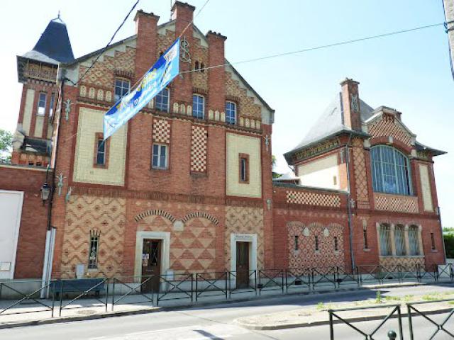 L'école primaire Marie Curie à Vaux-sur-Seine.