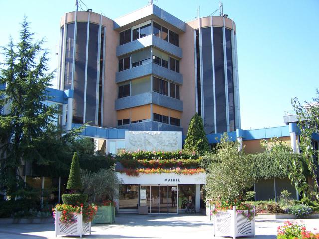 Mairie du Chesnay (Yvelines, France)