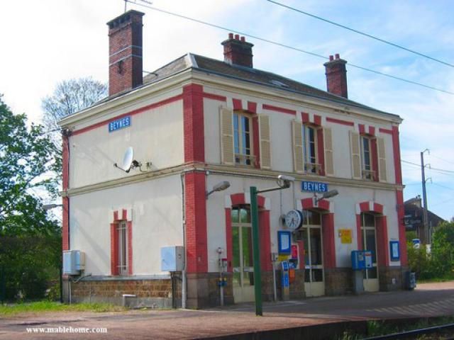 Gare de Beynes