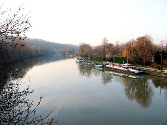 BOUGIVAL - Pont et Ecluse