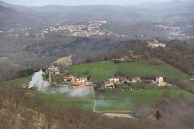 Montégut-en-Couserans:vue sur la vallée de Moulis