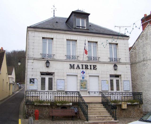 Mairie de Dampierre-en-Yvelines (Yvelines, France)