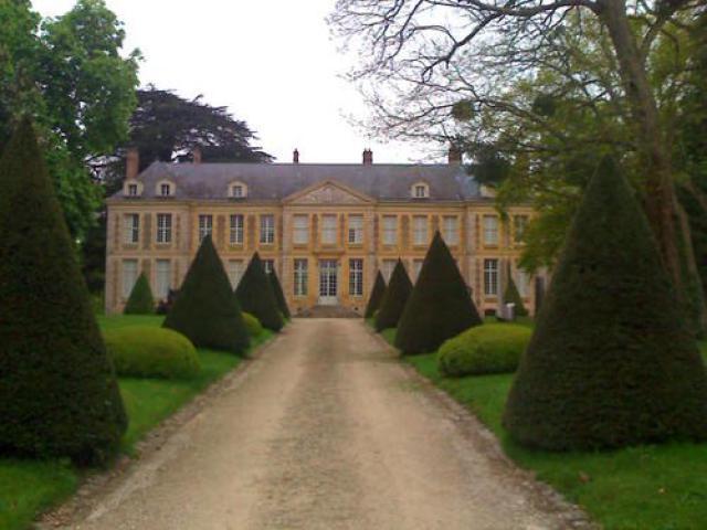 Château de Coubertin St Rémy les Chevreuse (78). Façade Est