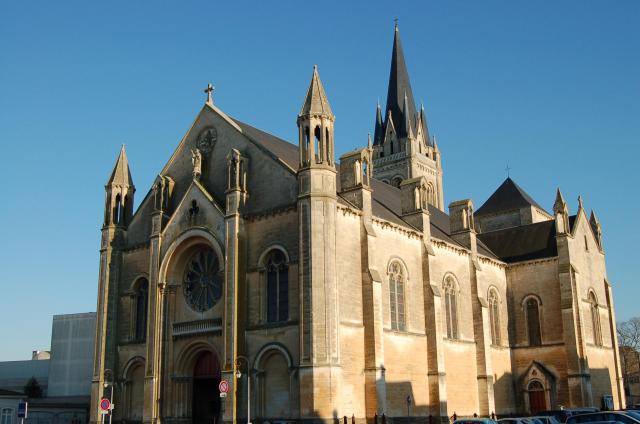 Église St-Hilaire à Niort (Deux-Sèvres)