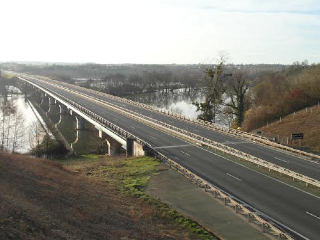 Viaduc de la Sèvre Niortaise