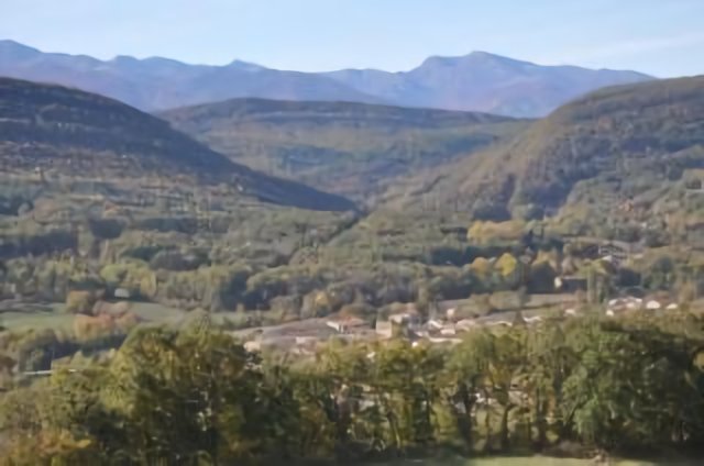 A distant Montsegur